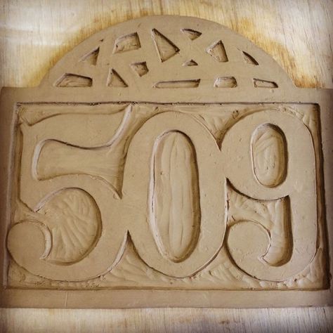 Ceramics Architecture, House Name Signs, Ceramic House Numbers, Slab Ceramics, House Name, Pottery Houses, House Number Plaque, Pottery Handbuilding, Tanah Liat