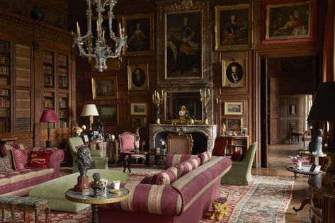 Funky Houses, Green Sofas, Gustavian Interiors, English Estate, White Linen Curtains, Roman And Williams, Classical Interior, French Interiors, Stately Homes