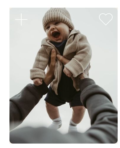 Neutral Family Photos, Fall Baby Photos, Baby Holiday Photos, 7 Month Baby, Baby Family Pictures, Autumn Family Photography, Family Photos With Baby, Winter Newborn, Family Photoshoot Outfits