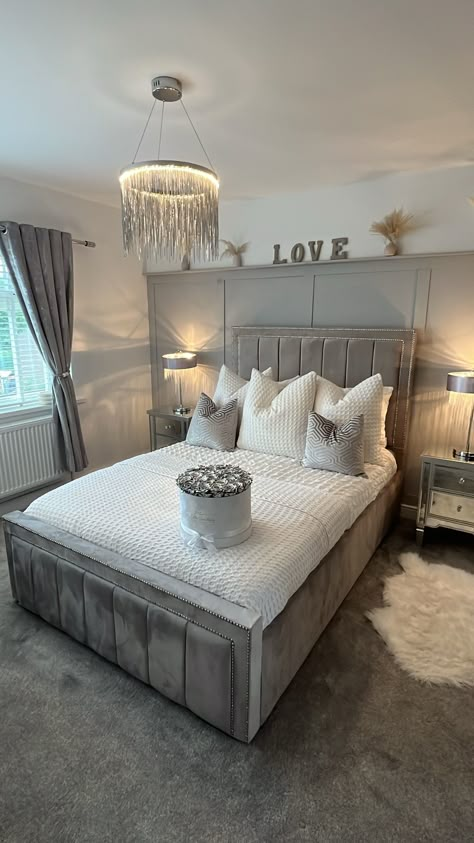 Divan Bed Ideas Bedroom, Bedroom For Teens, Bedroom Inspiration Grey, Oasis Bedroom, House Decor Interior Design, Sleigh Bed Frame, Grey Bed Frame, Grey Bedroom Decor, Grey Bed