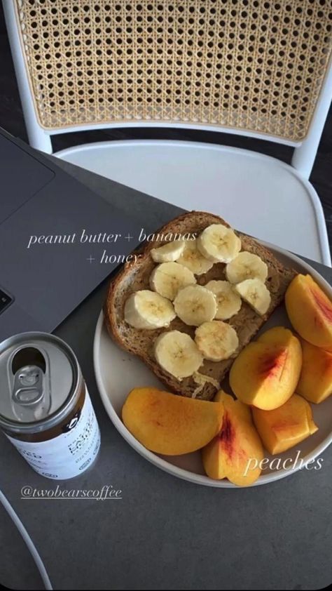 Peach Toast, Toast Peanut Butter, What Is Healthy Food, Healthy Foods To Make, Healthy Food Habits, Healthy Food Menu, Diet Smoothie Recipes, Lost 100 Pounds, Healthy Food Facts