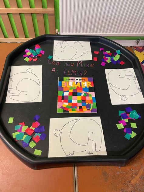 Preschool Play Ideas At Home, Elmer The Elephant Tuff Tray Ideas, Tuff Tray Shape Activities, Tuff Tray Book Ideas, Elmer The Elephant Tuff Tray, Tuff Trays Preschool, Nursery Teaching Ideas, Indoor Tuff Tray Ideas, Sensory Tuff Trays