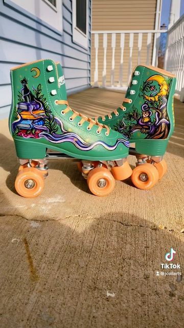 Painted Roller Skates Ideas, Custom Roller Skates Painted, Painted Roller Skates, Like U, Paint Roller, Theatre Costumes, Roller Skate, Roller Skates, Roller Skating