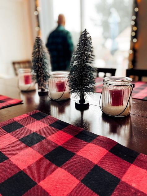 Flannel & Frost Holiday Party Channel The Flannel Party, Flannel And Favorites Party, Flannel Decorations Party, Flannel Party Ideas, Flannel And Frost Holiday Party, Flannel Party, Holiday Table Decor, Lumberjack Party, Bonfire Party