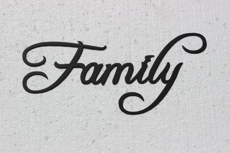 Family Word Sign Fancy Script Wall Décor Fancy Script Font, Family Word, Metal Tree Art, Word Decor, Black Metal Wall Art, Crafts Drawing, Metal Sculpture Wall Art, Wall Words, Sculpture Decor