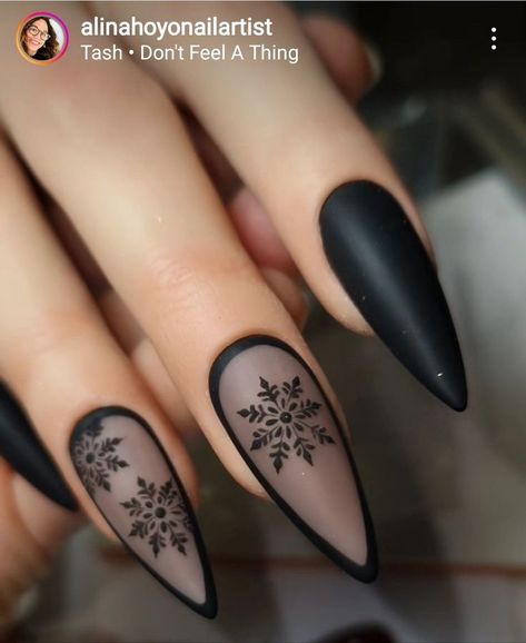 December Nail Designs Acrylic, Black And Opal Nails, Winter Nail Designs Black, Black Christmas Nail Designs Holidays, Witchy Winter Nails, Gothic Winter Nails, Witchy Christmas Nails, Gothmas Nails, Dark Christmas Nail Designs