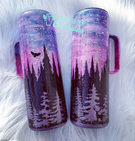 Peekaboo Tumbler Ideas, Christmas Resin Tumbler, Twilight Tumbler Cup, Space Tumbler Ideas, Night Sky Tumbler Ideas, Space Tumbler, Galaxy Tumbler Cup, Mountian Tumblers, Northern Lights Epoxy Tumbler