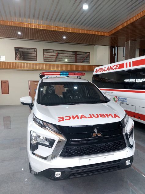 Melayani Pembelian Mobil ambulance Untuk Desa, Rumah Sakit, Puskesmas, Dan Lain Lain info Pembelian hubungi Bre 081284074126 Firefighter Paramedic, Rescue Vehicles, Paramedic, Ambulance, Firefighter, Sports Car, Indonesia, Vehicles