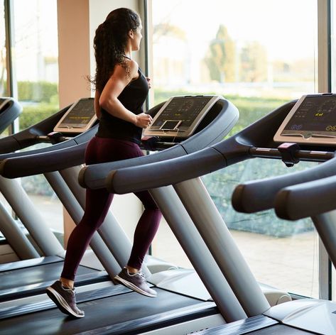 Start Fitness Journey, Treadmill Benefits, Athlete Running, Running Outside, Rebounder Workouts, Trampoline Workout, Increase Heart Rate, Treadmill Workout, Running On Treadmill