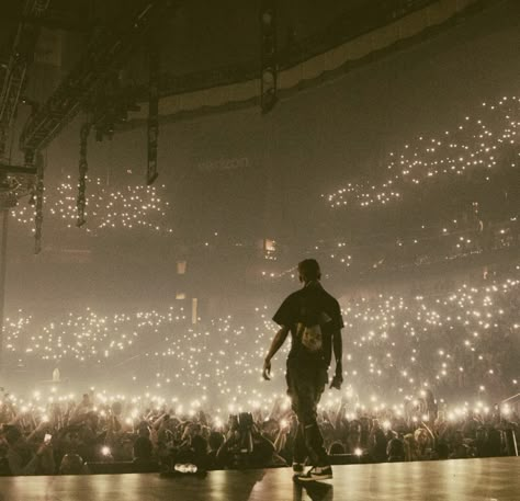 Travis Scott Music, Future Concert, Home Recording Studio Setup, Concert Crowd, Travis Scott Wallpapers, My Future Job, Film Life, Jdm Wallpaper, Dream Music