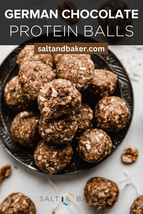 Cake Protein Balls, Healthy Protein Desserts, Protein Balls Recipe, Snack Quick, Chocolate Protein Balls, Protein Balls Healthy, Nutrition Goals, Energy Bars Recipe, Low Fat Snacks