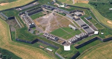 Prison on an island off Cork.   With over 2,300 inmates in 1850, Spike Island was by far the largest prison in the United Kingdom as it was then constituted. Spike Island, Star Fort, Fort George, Military Cemetery, Team Building Exercises, Cities In Europe, Ireland Travel, Tourist Attraction, Dublin