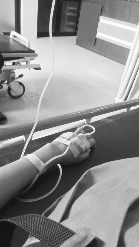 Hospital Dextrose Prank, Confined In Hospital Hand Picture, Infuzija Hospital, Sick In Hospital Hands, Sick Fake Story, Dextrose In Hand Hospital, Dextrose In Hand Hospital Girl, Filipino Alcohol Drinks, Hospital Fake Story