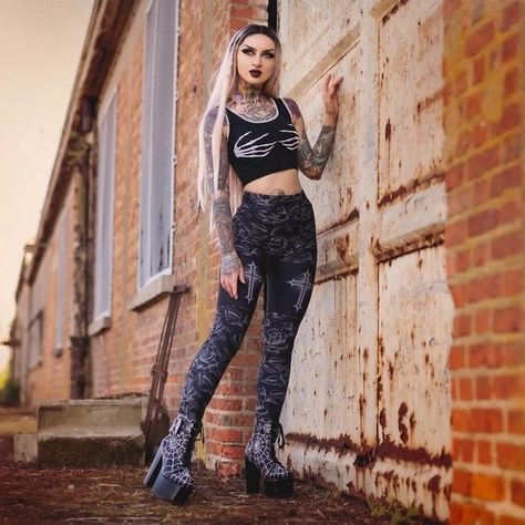 Goth Leggings & Punk Yoga Pants | Too Fast Goth Fitness Outfit, Sporty Goth Aesthetic, Goth Workout Clothes, Goth Workout, Goth Leggings, Goth Clothing, Punk Goth, Goth Outfits, High Waisted Leggings