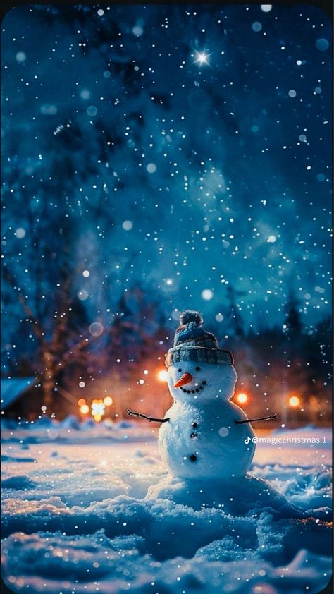 Christmas Vibes Wallpaper Aesthetic, Christmas Iphone 15 Wallpaper, Christmas Winter Wonderland Wallpaper, Blue Christmas Iphone Wallpaper, Christmas Landscape Photography, Christmas Season Wallpaper, Snow Night Aesthetic, Christmas Lights Aesthetic Wallpaper, Snowman Aesthetic