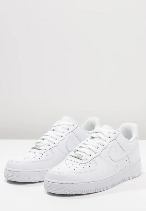 White Air Force Ones, White Air Force 1, White Air Forces, Nike Shoes Air Force, Nike Air Force 1s, White Nike Shoes, Nike Airforce 1, Blue Jordans, Nike Force