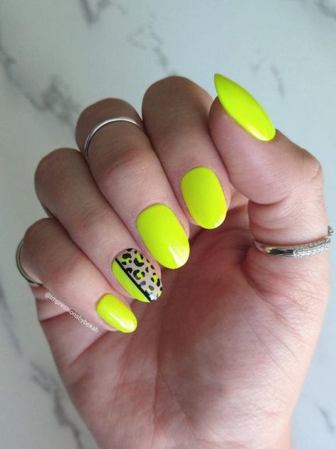 2024 Neon Summer Nails: Bright Designs & Ideas for Short, Acrylic, and Almond Shapes Neon Yellow Leopard Nails, Round Neon Nails, Neon Simple Nails, Bright Yellow Nails Design, Neon Yellow Nails With Design, Yellow Neon Nails Design, Nude And Neon Yellow Nails, Neon Purple Nails Summer, Neon Manicure Ideas