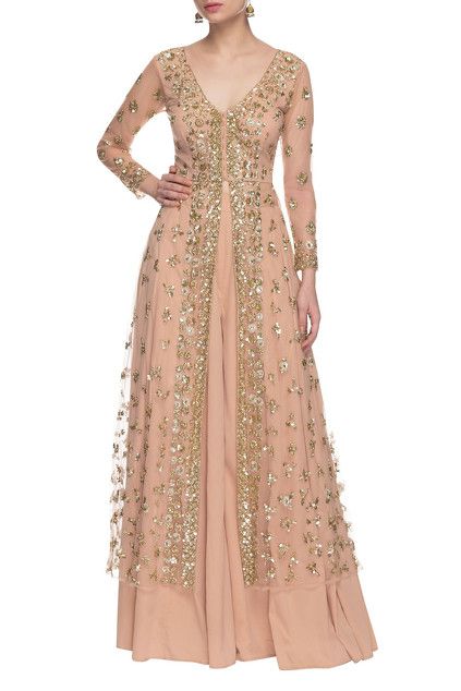 Shrugs For Indian Dresses Party Wear, Shrugs For Indian Dresses, Vintage Style Dresses Casual, Indian Long Gowns, Astha Narang, Party Wear Long Gowns, Gown Dress Design, Net Gowns, Gown Party Wear