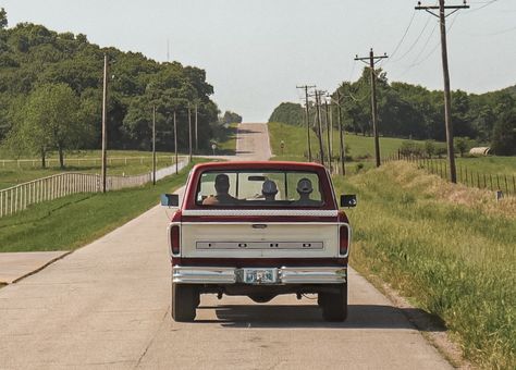 Old Americana Aesthetic, Midwestern Aesthetic, Old Country Aesthetic, South Aesthetic, America Core, Vintage Americana Aesthetic, Americana Summer, Southern Aesthetic, Slasher Summer