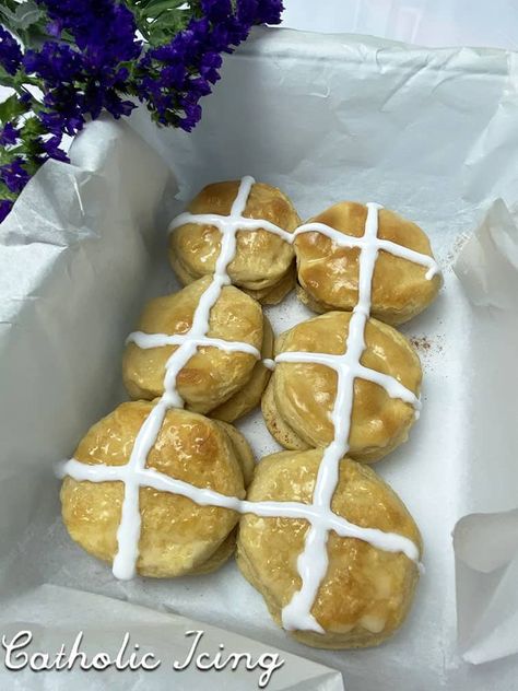 Easiest Hot Cross Buns Recipe Ever - Catholic Icing Hot Cross Buns Recipe Easy, Catholic Icing, Canned Biscuit, Cross Buns Recipe, Work Recipes, Orange Icing, Hot Cross Buns Recipe, Flaky Biscuits, Canned Biscuits