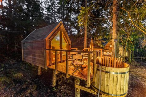 Glamping Resorts, Go Glamping, Sauna Design, Outdoor Sauna, Lake Bled, Camping Glamping, A Frame House, Small Cabin, Cabin In The Woods