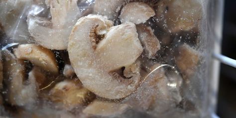 The Secret to Freezing Mushrooms for Fresh Flavor Anytime Can You Freeze Mushrooms, Freezing Mushrooms, How To Store Mushrooms, Health Benefits Of Mushrooms, Freezing Fruit, Mushroom Benefits, Boiled Corn, How To Cook Mushrooms, Dinners To Make