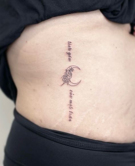 🌙 custom floral moon with Vietnamese script. Always honored to bring your personal visual treasures into life in skin and so happy to meet new clients through former ones 🙏🏼 thankful. Books are always open for your custom projects; original flash are also available in my want-to-do Highlights. Email or DM to get started ⌨️ . . . . . . . . . . . #ribtattoo #simpletattoo #personaltattoo #meaningfultattoos #moontattoo #floraltattooartist #singleneedle #tattoolove #losangelestattoo #losangele... Vietnamese Words, Words Tattoo, Los Angeles Tattoo, Studio Tattoo, Design Tattoos, Floral Moon, Rib Tattoo, Custom Tattoo, Next Tattoo