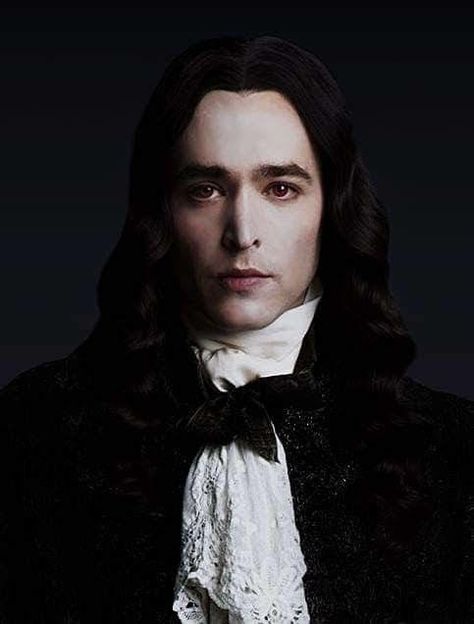 In this photo, Alexander Vlahos looks like he walked out of an Anne Rice novel. Volturi Kings, The Volturi, Aro Volturi, Alexander Vlahos, Versailles Tv Series, 19th Century Clothing, Gothic Men, Harry James Potter, Dark Lord