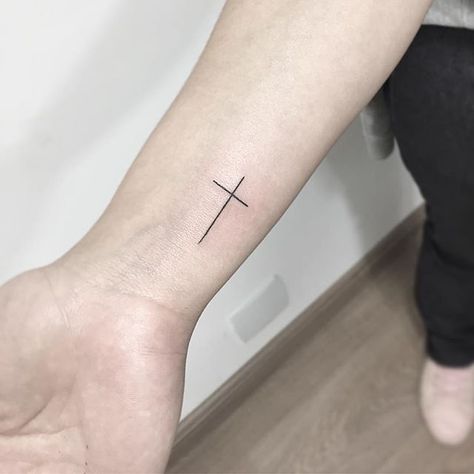 Cross Tattoo Wrist, Fine Line Cross Tattoo, Cross Tattoo On Wrist, Cute Foot Tattoos, Small Cross Tattoo, Tattoo Son, Cross Tattoos For Women, Cross Tattoo For Men, Tattoo Wrist