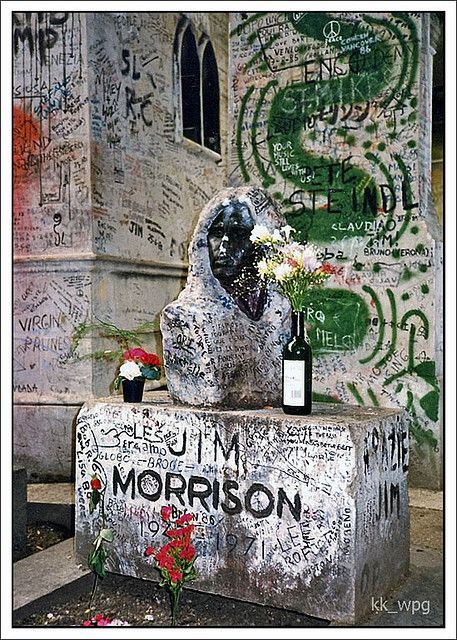 JIM MORRISON'S GRAVE (1986), Pere Lachaise Cemetary, Paris, France (I)  I will visit his "grave" if its the last thing I do. Jim Morrison Grave, Famous Tombstones, Pere Lachaise Cemetery, The Doors Jim Morrison, Cemetery Headstones, Famous Graves, Aldous Huxley, Old Cemeteries, Last Ride