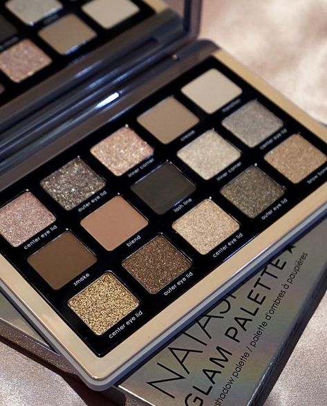 Makeup With Eyeshadow, Koleksi Makeup, Applying Eyeshadow, Glam Eyeshadow, Pop Culture Icons, Makeup Pallets, Makeup Eyeshadow Palette, A Daily Routine, Natasha Denona