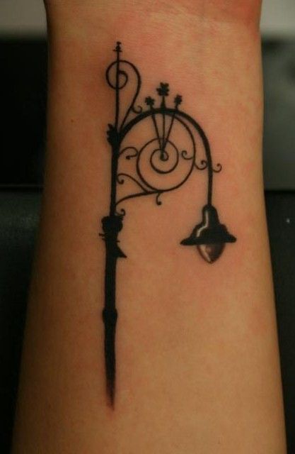 Streetlight Tattoo - Dublin - Wrist - Black Streetlight Tattoo, Dublin Tattoo, Pink Shamrock, Tattoo Dublin, Ireland Tattoo, Piercing Inspo, Tattoo Inspo, Love Tattoos, Deathly Hallows Tattoo