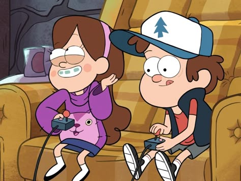 Fluuf the hair while playing Mario Cart Wii Gravity Falls Dipper And Mabel, Dipper Gravity Falls, Dipper X Mabel, Mabel And Dipper, Monster Falls, Lion King Drawings, Gravity Falls Dipper, Gravity Falls Bill, Dipper And Mabel