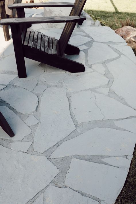 Painted Flagstone Patio, Painting Flagstone, Concrete Paint Patio, Patio Paint Colors, Painting Concrete Patio, Painted Concrete Outdoor, Painted Concrete Patio, Painted Cement Patio, Paint Transformation