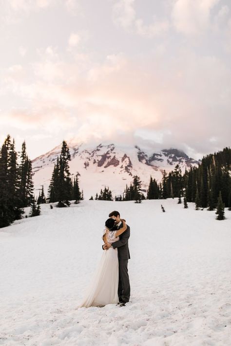 Cabin Elopement, Small Reception, Epic Elopement, Elopement Destinations, Snowy Wedding, Alaska Wedding, Frame Cabin, National Park Elopement, Winter Elopement