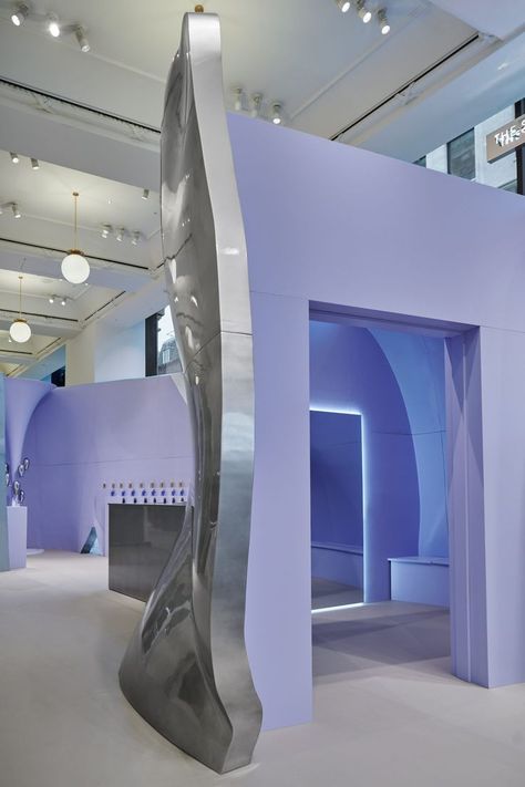 Dutch design studio Random Studio has created Bodyscape, a "futuristic" pop-up store, to celebrate the 30th anniversary of French fashion brand Mugler's fragrances. Pool Changing Room, Architecture Magazines, Retail Experience, Retail Store Design, Retail Interior, Store Interior, Facade Design, Experience Design, Pop Up Store