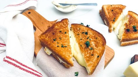 Panera Copycat Fontina Grilled Cheese Recipe Panera Grilled Cheese, Fontina Grilled Cheese, Spicy Grilled Cheese, Panera Copycat, Copycat Panera, Grilled Cheese Recipe, Fontina Cheese, Boursin Cheese, Sandwich Ingredients