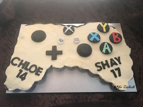 Xbox Pull Apart Cupcakes, Xbox Cupcake Cake, Xbox Controller Cupcake Cake, Video Game Cupcake Cake, Gamer Pull Apart Cupcakes, Controller Cupcake Cake, Gamer Cupcake Cake, Video Game Pull Apart Cupcakes, Gamer Cupcakes