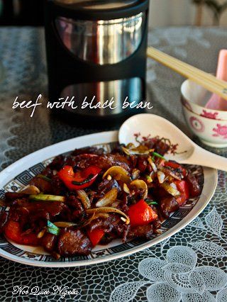 Beef Black Bean Sauce Velveting Chicken, Beef In Black Bean Sauce, Bean Sauce Recipe, Black Bean Recipe, Black Bean Sauce Recipe, Chinese Dishes Recipes, Creative Dinner, Chinese Meals, Restaurant Classic