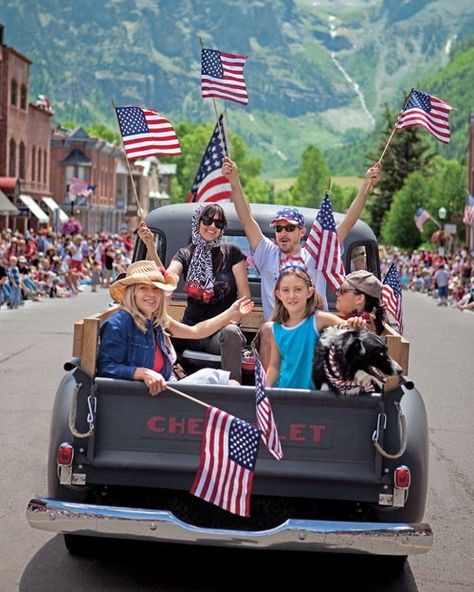 Beautiful America, Bike Parade, Radio Usa, Small Towns Usa, Usa People, Small Town America, Abandoned Homes, Abandoned Castles, I Love America