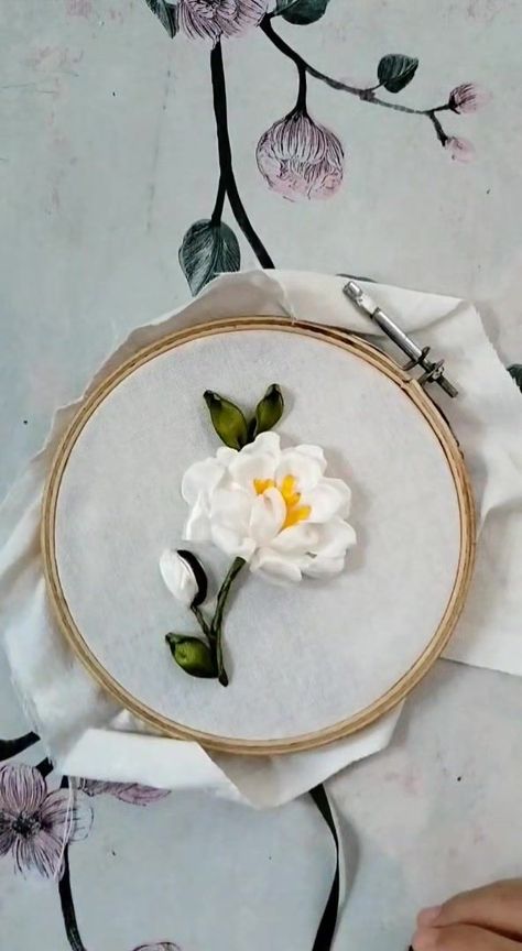 Magnolia Flower Embroidery, White Magnolia Flower, Ribbon Embroidery Tutorial, White Magnolia, Embroidery Tutorial, Embroidery Monogram, How To Make Ribbon, Magnolia Flower, Flower Embroidery