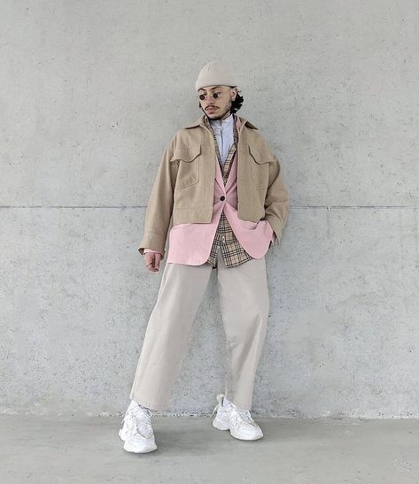 Pink Outfit Men, Iconic Outfits, Corner Sofa Design, Curated Outfit, Winter Inspiration, Idea Style, Outfit Streetwear, Oc Inspo, Outfit Style