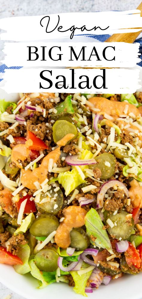 This Big Mac salad is perfect when you feel like having a burger but want something healthier instead. It's super delicious, satisfying, packed with protein and nutrients, and completely vegan. And it comes together in just 20 minutes! Vegan Cheeseburger, Big Mac Salad, Vegan Worcestershire Sauce, Mac Salad, Vegan Mayonnaise, Vegan Burger, Low Carb Vegan, Food Vegan, Vegan Burgers