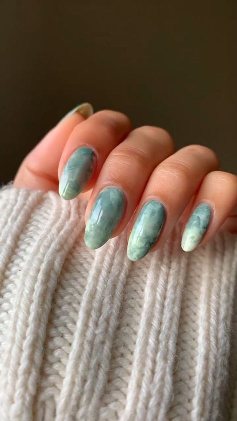 beautiful nail tutorial | beautiful nail tutorial | By Modlady | Facebook Marble Green Nails, Easy Nail Art Diy, Nature Nail Art, Art Ideas Easy, Jade Nails, Mint Nails, Nail Tutorial Videos, Natural Nail Art, Beauty Hacks Nails