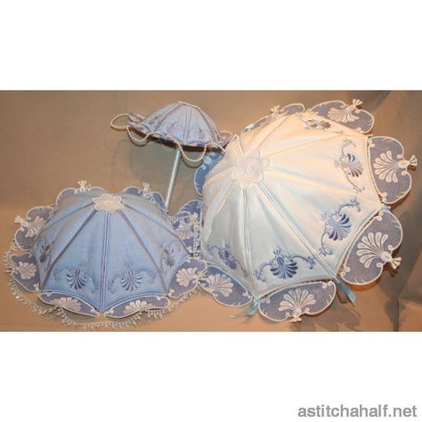 Venetian Parasols - a-stitch-a-half Chinese Umbrella, Cute Umbrellas, Accessory Inspo, Color Palette Yellow, Umbrella Designs, Rain Protection, Umbrellas Parasols, Really Cute Outfits, Pastel Aesthetic