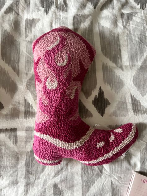 Cowgirl Boot Pillow, Cowboy Boot Pillow, Crochet Cowgirl, Crochet Pillow Covers, Crochet Cowboy Boots, Cowboy Pillow, Cosmic Cowgirl, Western Pillows, Crafts 2023