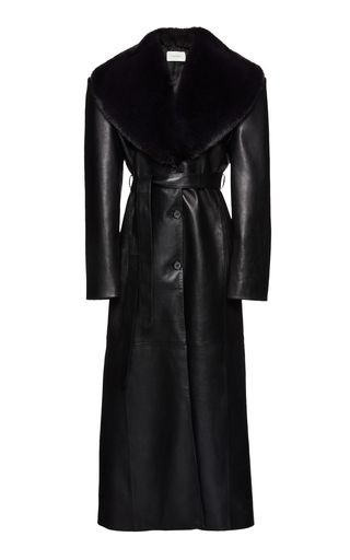 Magda Butrym Leather Trench Coat Woman, Fur Long Coat, Long Leather Coat, Coat Fur, Sheep Skin, Magda Butrym, Leather Trench, Leather Trench Coat, Clothing Pieces