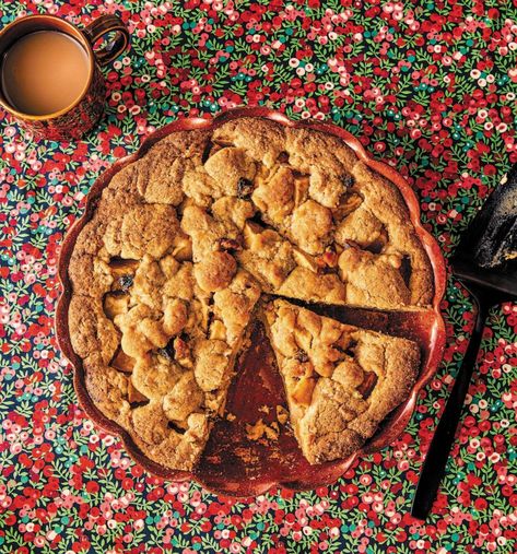 'I Could Nosh' author Jake Cohen shares 2 recipes from new cookbook - Good Morning America Jake Cohen Apple Cake, Jake Cohen Brisket, Pizza Pot Pie Recipe Food Network, Jackie Collins Books, Gma Recipes, Jewish Holiday Recipes, Fruit Crisp, Food Content, Bread Bowls