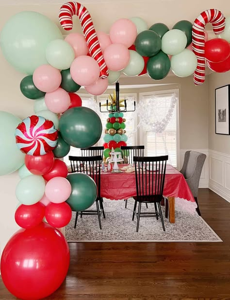 Christmas Party Kids Decorations, Christmas Party Decorations For Kids, Elf On The Shelf Themed Christmas Party, Christmas Party Family Ideas, Elf Themed Christmas Party Decorations, Christmas Movie Birthday Party, Kid’s Christmas Party Ideas, Holiday Party Activities For Kids, Christmas Morning Set Up Kids