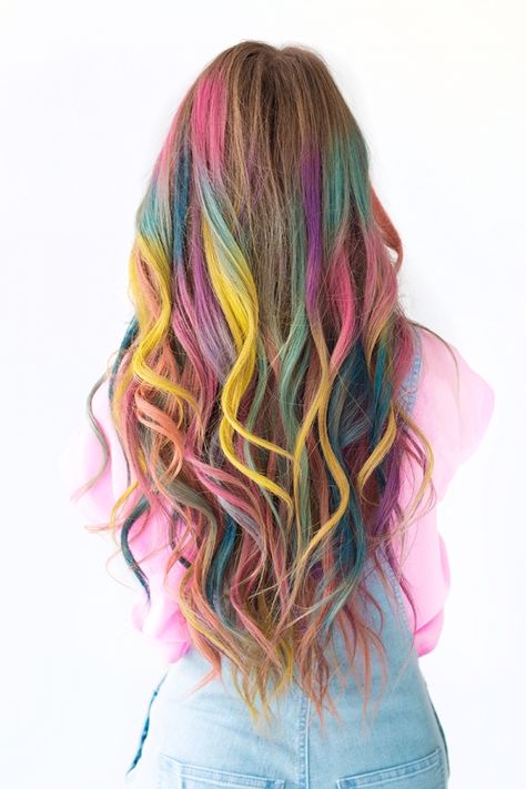 DIY Temporary Colombré Hair | studiodiy.com Temporary Hair Dye Diy, Rainbow Hair Highlights, Hair Rainbow, Dyed Hair Pastel, Temporary Hair Dye, Multi Colored Hair, Hair Chalk, Temporary Hair Color, Hair Color Pastel